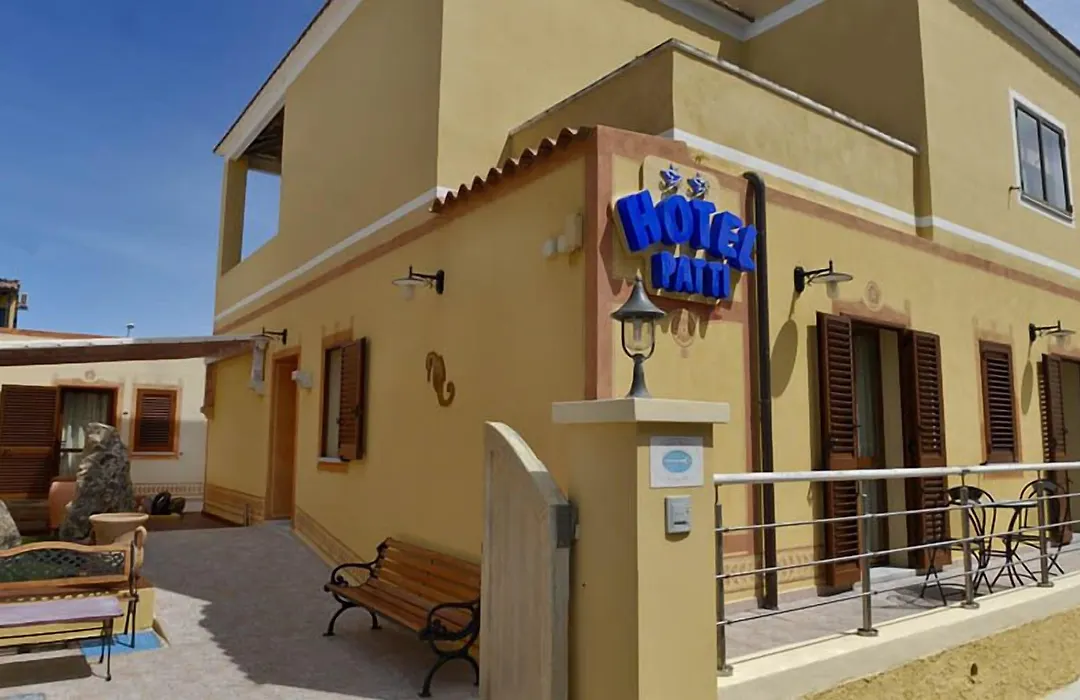 Hotel Patti-1